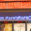 La Façade